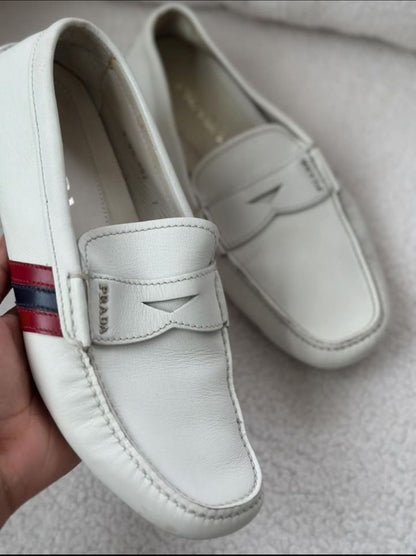 فلات برادا رجالي مستعمل | PRADA Flat Used  - Size 40