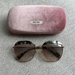 نظارة ميوميو MIU MIU