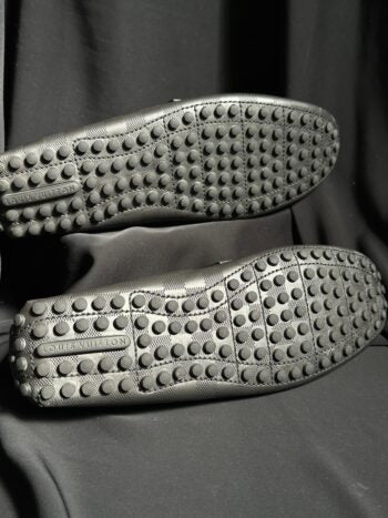 فلات رجالي لويس فيتون | Louis Vuitton Shoes Used - Size 9 = 43