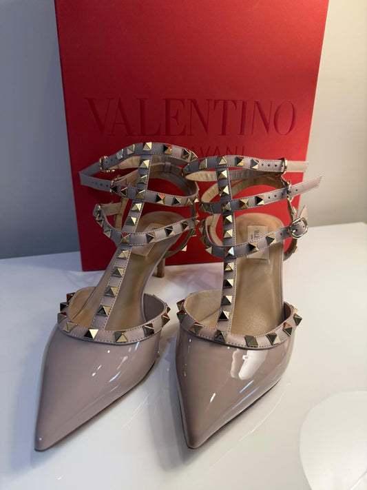 Valentino heels - size 38 كعب فالنتينو