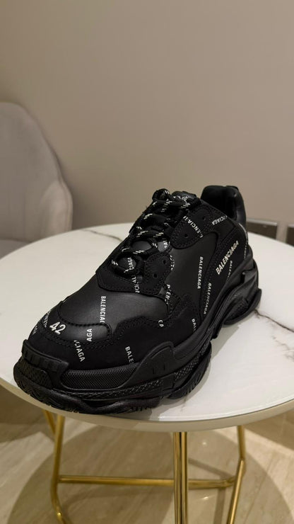 shoes Balenciaga - Size 42