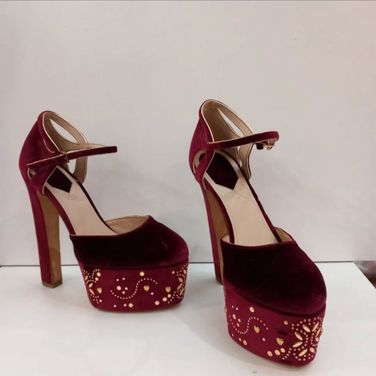 كعب ايلي صعب مستعمل مرة فقط | ELIE SAAB Heels - size 40