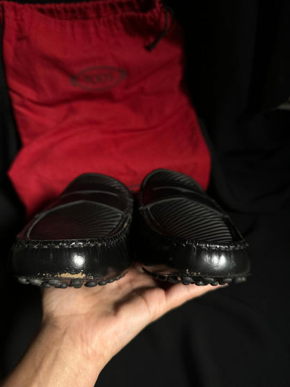 TOD'S Shoes- size 9