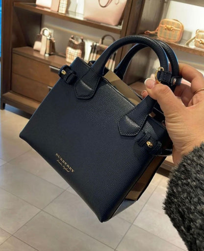 شنطة بيربيري مستعملة | Burberry Bag Used