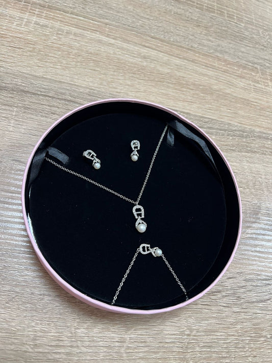 طقم اكسسوار اقنر | Aigner Accessories Set