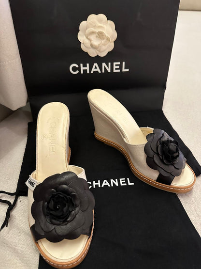 Chanel Heels - size 37.5