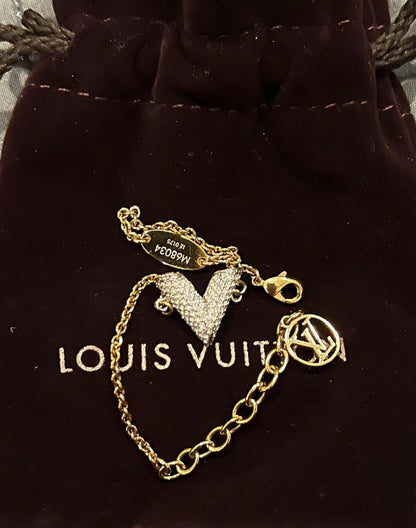 اسوارة لويس فيتون | Louis Vuitton Bracelet