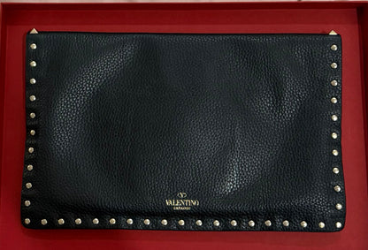 Valentino Pouch