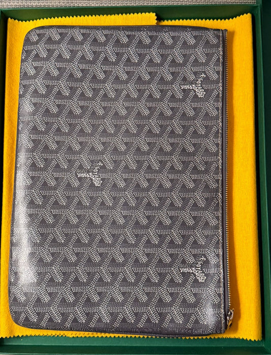 باوتش جويارد مستعمل | Goyard Pouch