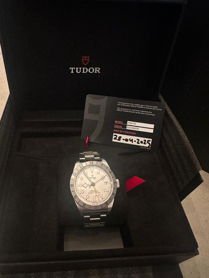TUDOR Watch - size 43