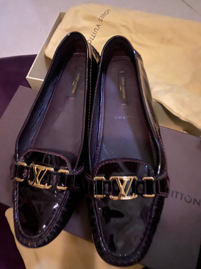 Louis Vuitton Flat - size 39.5