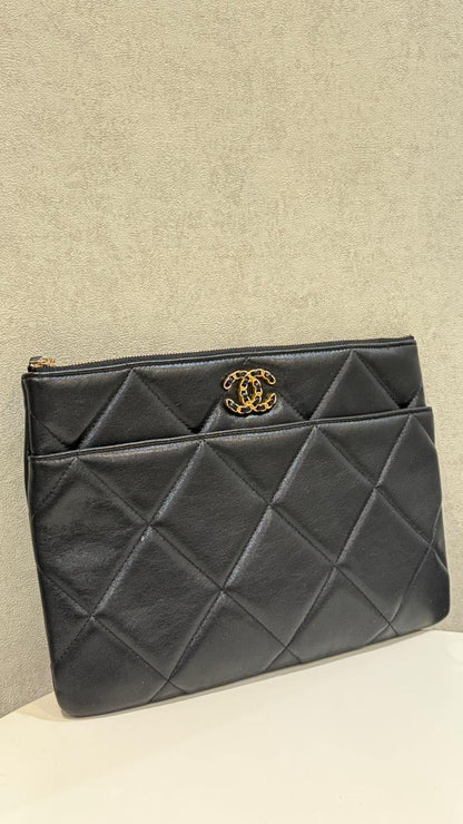 باوتش شانيل | Chanel Pouch