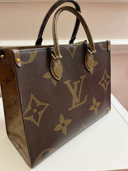 Louis Vuitton Bag - size MM