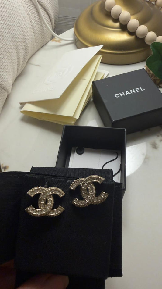 حلق شانيل | Chanel Earrings