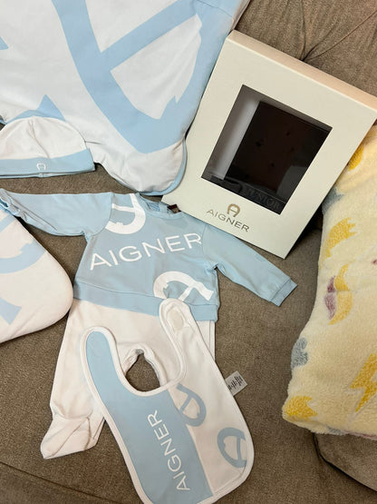 طقم مواليد اقنر | Aigner Baby Set - size 2 months