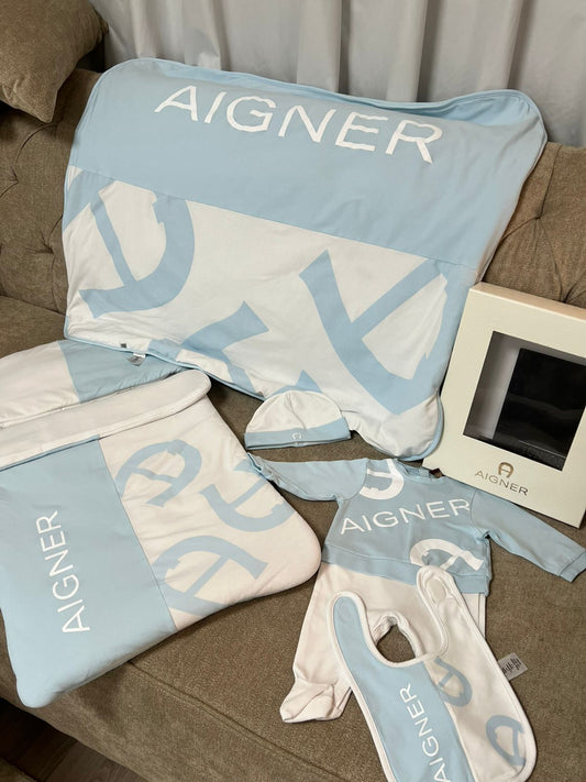 طقم مواليد اقنر | Aigner Baby Set - size 2 months