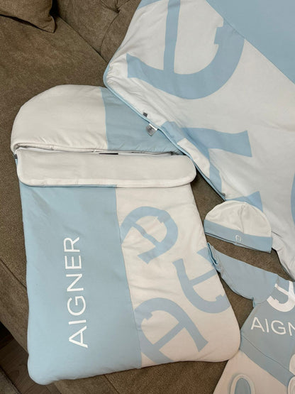 طقم مواليد اقنر | Aigner Baby Set - size 2 months
