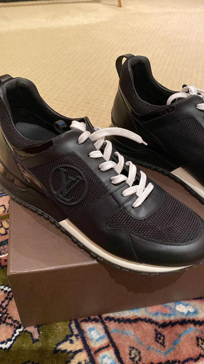 سنيكرز لويس فيتون | Louis Vuitton Sneakers - size 40