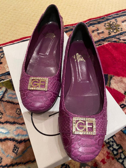 Gianfranco Ferre Flat - size 40