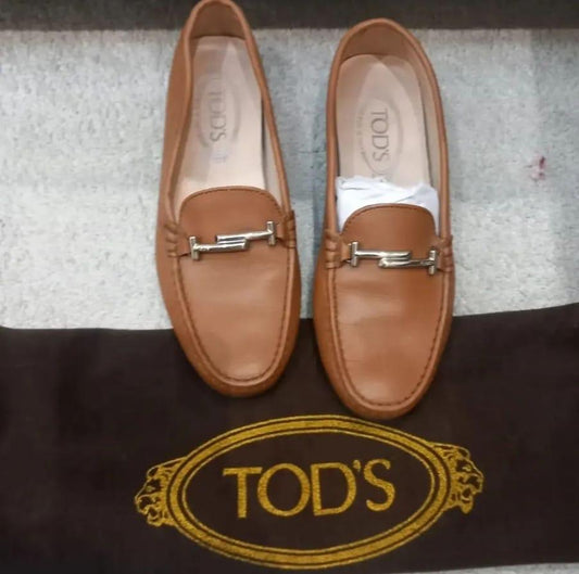 TOD'S Flat - size 37