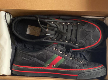Gucci Sneakers - size 41