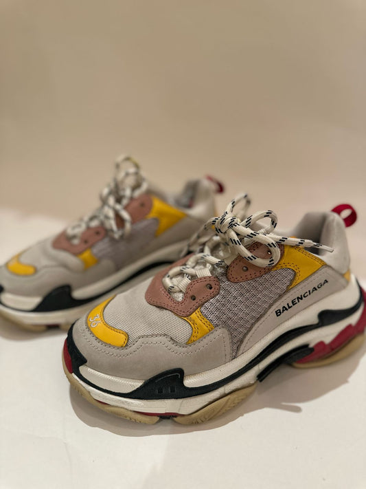Balenciaga Sneakers - size 36