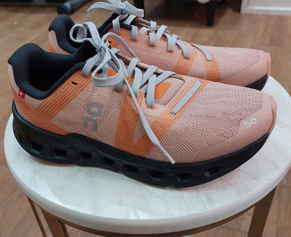 On running Sneakers - size 38