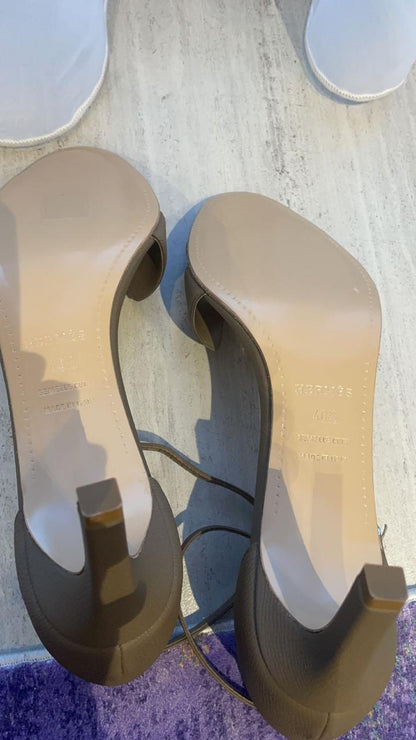 Hermès Heels - size 40.5