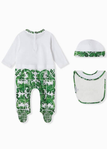 طقم مواليد دولتشي اند غابانا | Dolce & Gabbana Baby Set - Size 0-3 months