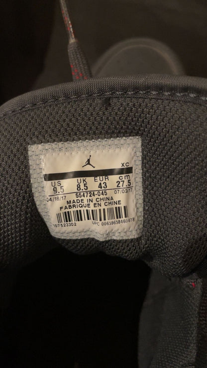 NIKE Sneakers - size 43