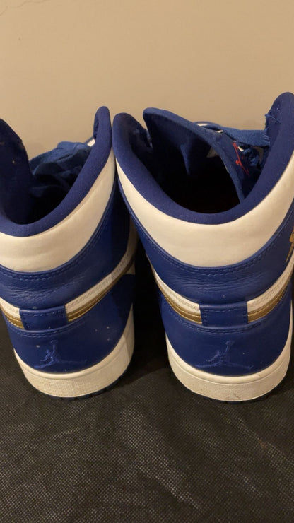 NIKE Sneakers - size 42.5