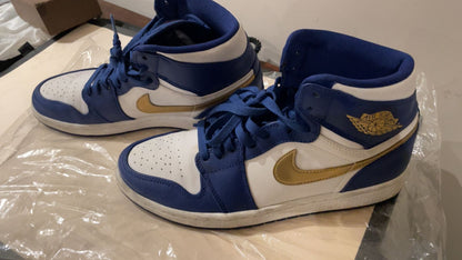 NIKE Sneakers - size 42.5