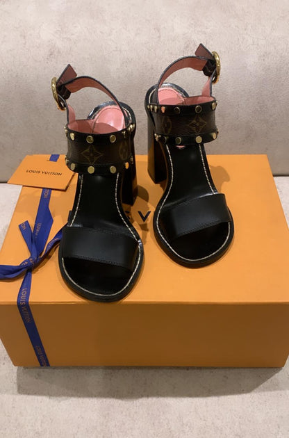 كعب لويس فيتون | Louis Vuitton Heels - size 37.5