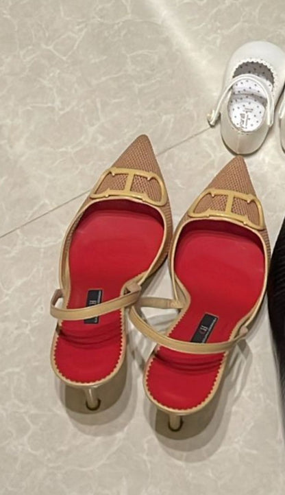 Carolina Herrera Heela - size 38