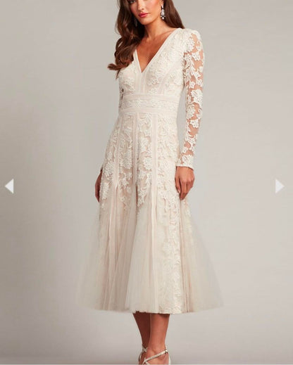 Tadashi Shoji Dress - size 8us