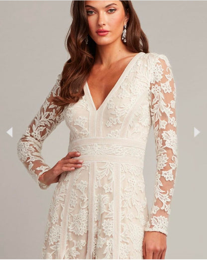 Tadashi Shoji Dress - size 8us