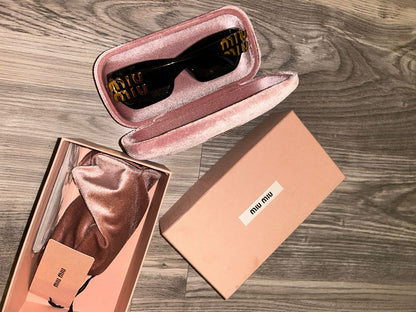 MIU MIU Sunglasses