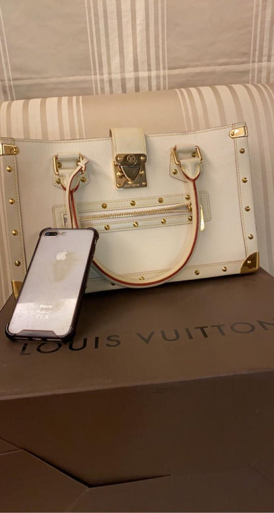 شنطة لويس فيتون | Louis Vuitton Bag