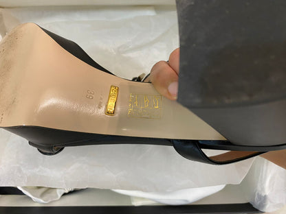 Gucci Heels - size 39