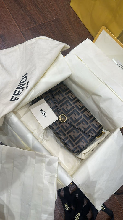 شنطة فندي استعمال نظيف | FENDI Bag