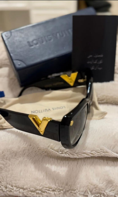 Louis Vuitton Sunglasses - lightly used