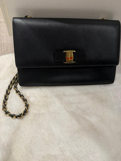 شنطة سلفاتوري فيراغامو مستعملة | Salvatore Ferragamo Bag Used