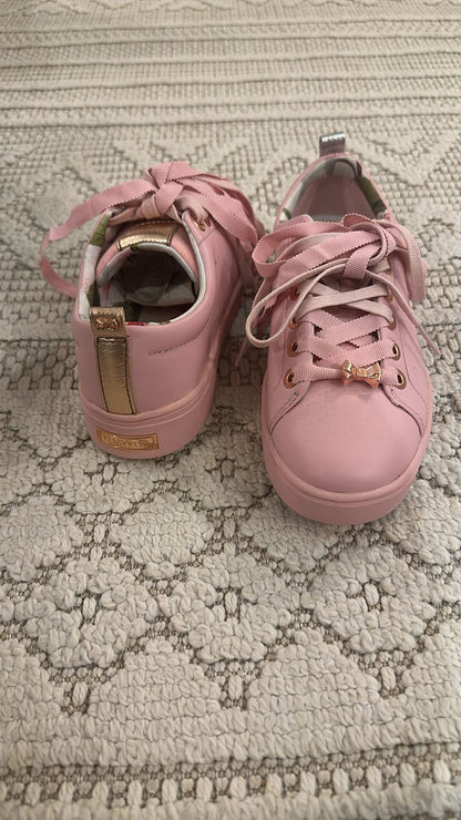 سنيكرز تيد بيكر جديدة | Ted Baker Sneakers New - size 36