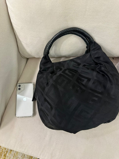 شنطة جيفنشي مستعملة | Givenchy Bag Used