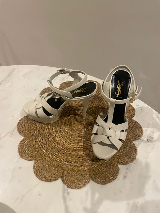 كعب إيف سان لوران مستعمل | Saint Laurent Heels Used - size 39