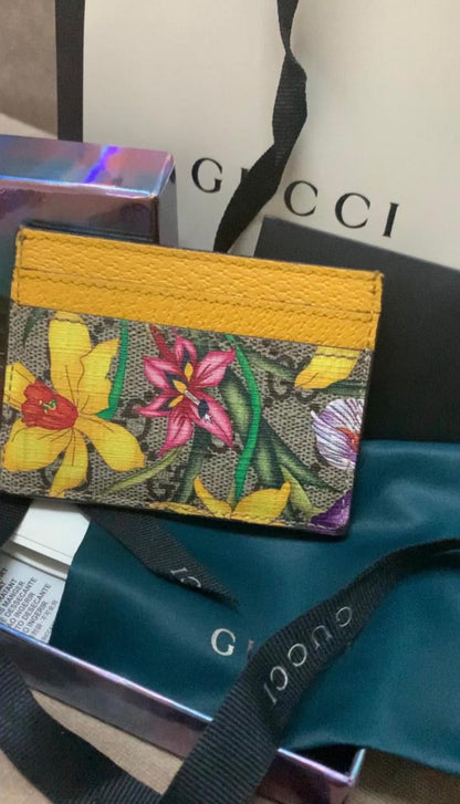 Gucci Cardholder Used