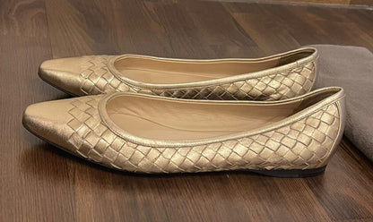 فلات بوتيغا فينيتا مستعمل | Bottega Veneta Flat Used - size 37