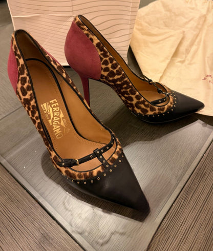 كعب سلفاتوري فيراغامو مستعمل | Salvatore Ferragamo Heels Used - size 38