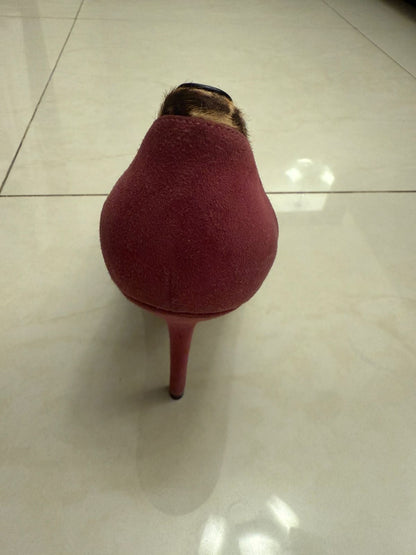 كعب سلفاتوري فيراغامو مستعمل | Salvatore Ferragamo Heels Used - size 38