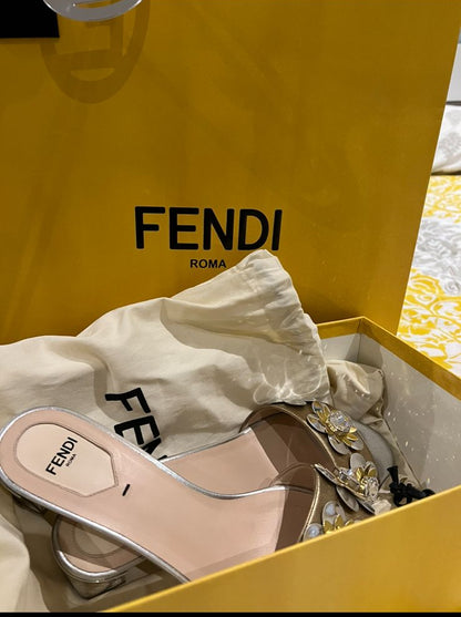 FENDI Heels Used - size 38.5